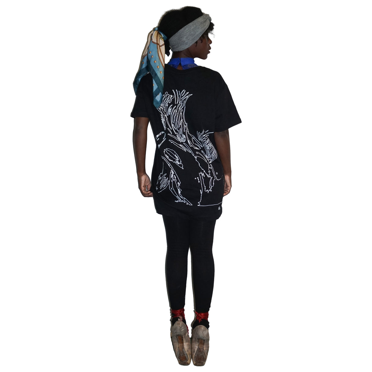 Azura Tee